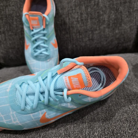 Nike Women's Blue and Orange Athletic Shoes - Picture 7 of 7